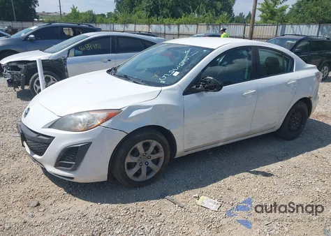 2011 Mazda Mazda3 I Sport z USA, uszkodzony, nr VIN JM1BL1UF7B1455395
